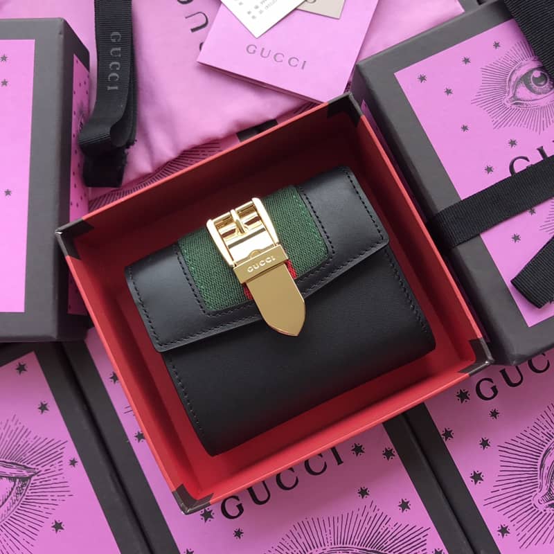 Best Replica Gucci Short Button Cowhide Leather Wallet Black 476081 - Colareps