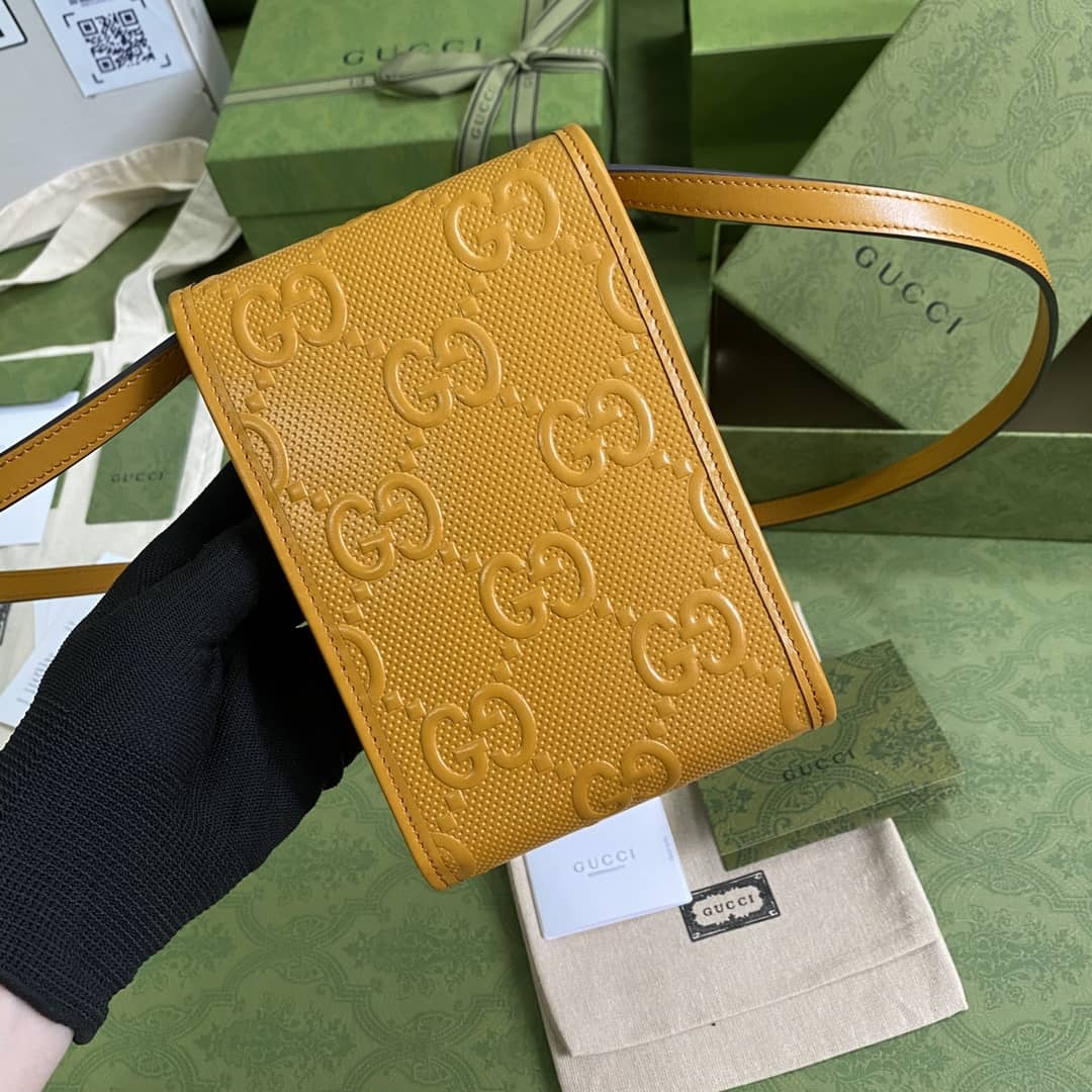 Best Replica Gucci GG Embossed Mini Phone Bag Replica 625571 - Colareps