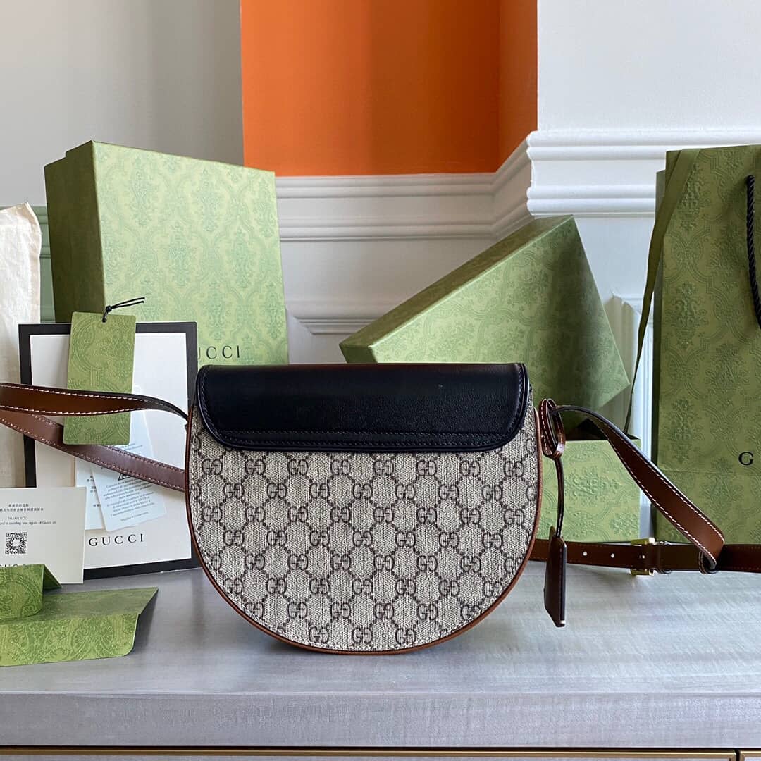 Best Replica Gucci Padlock Small Shoulder Bag Replica Black 644524 - Colareps