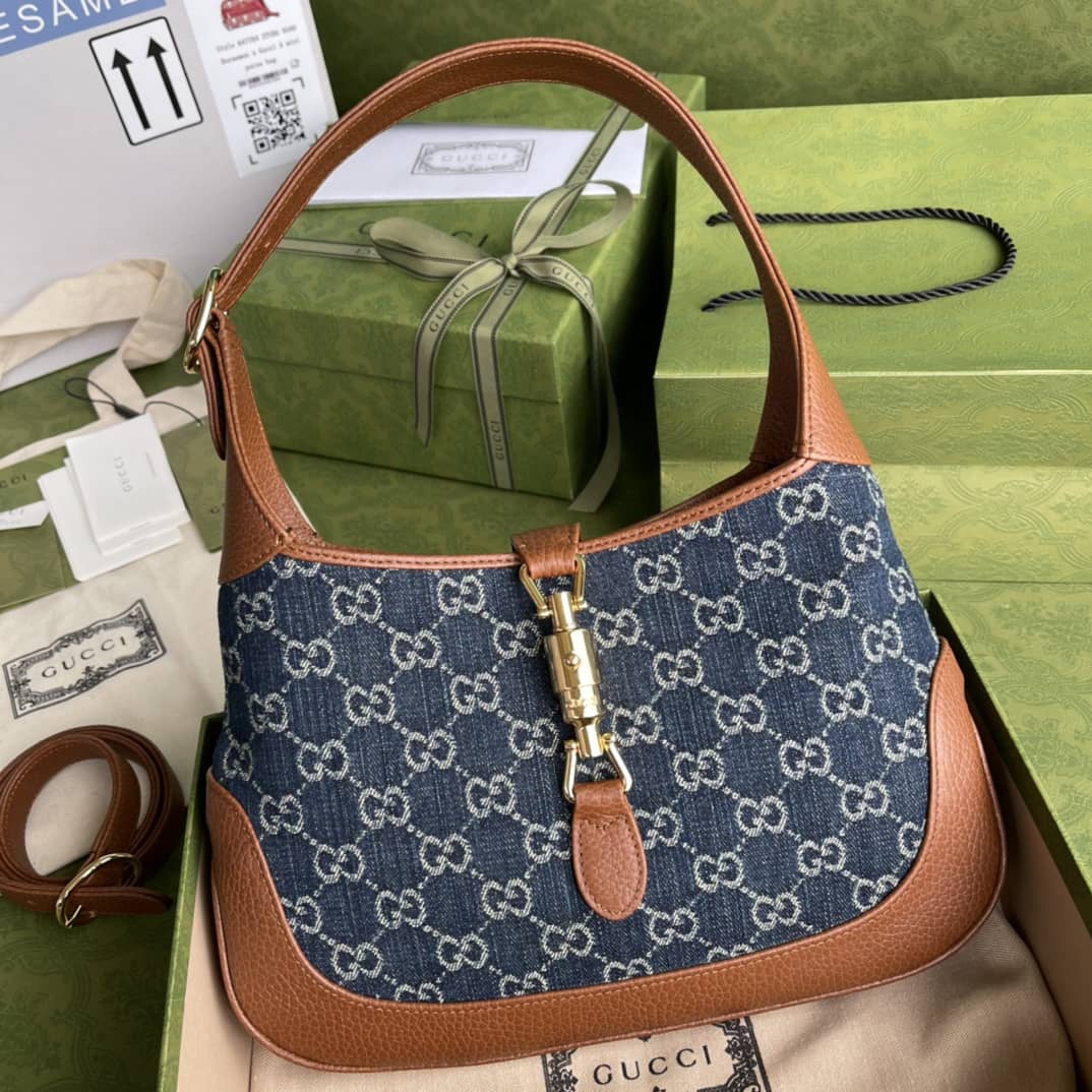 Best Replica Gucci Jackie Bag Dupe X Balenciaga The Hacker Project Jackie 1961 636706 - Colareps
