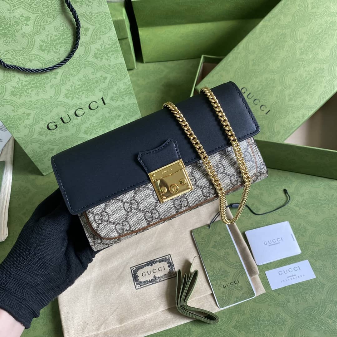 Best Replica Gucci Padlock Chain Long Wallet Black Replica 658226 - Colareps