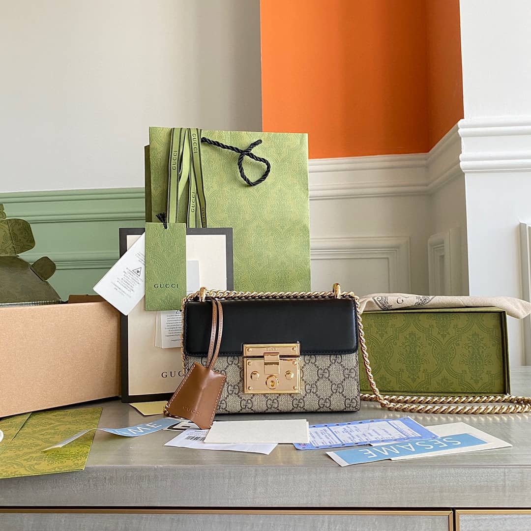 Best Replica Gucci Padlock Small GG Chain Shoulder Bag Replica Black 409487 - Colareps