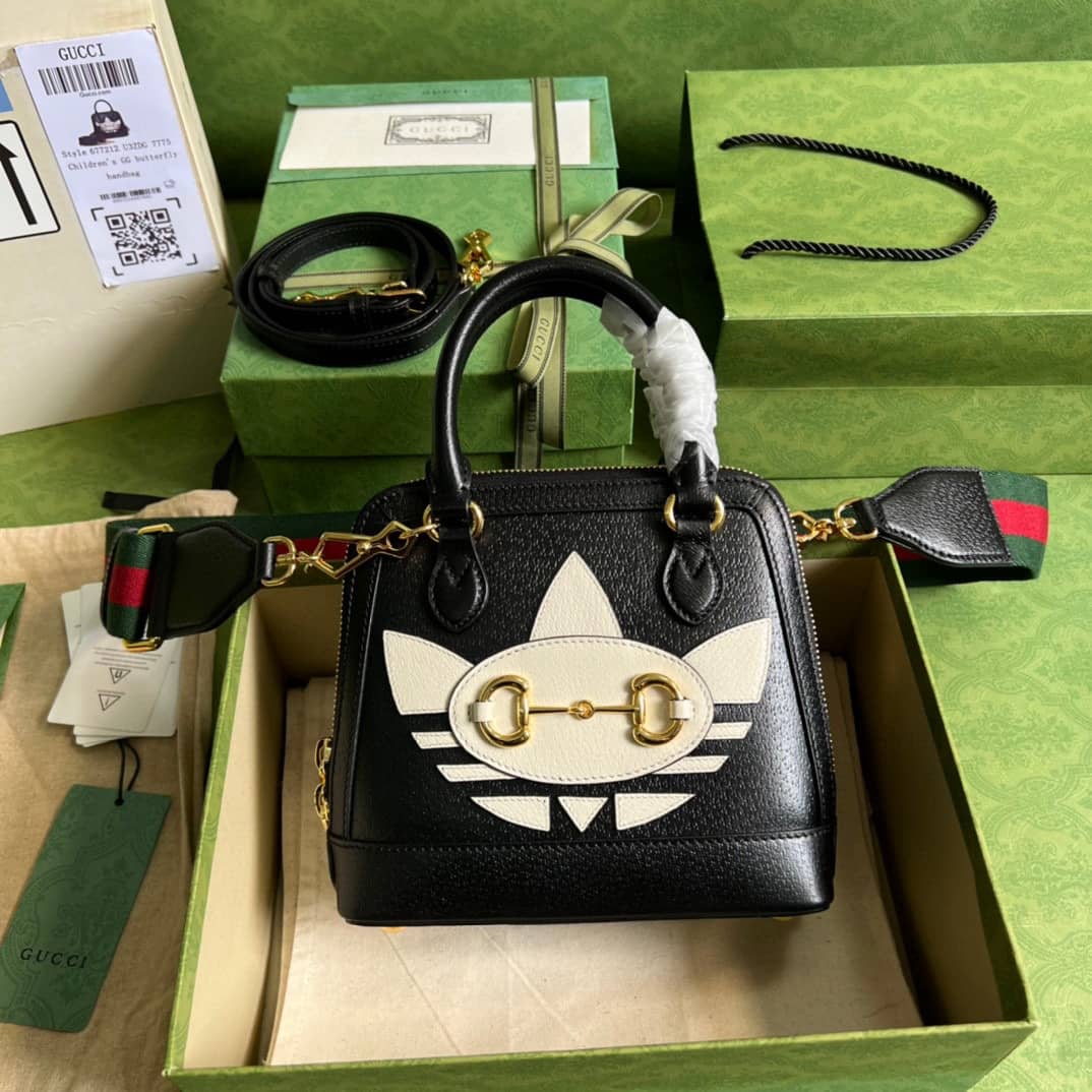Best Replica Adidas x Gucci Horsebit 1955 Mini Shoulder Bag 677212 Replica - Colareps