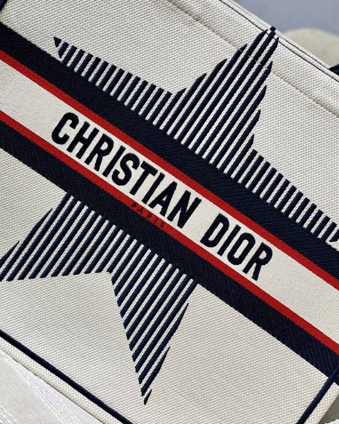 Best Replica Christian Dior CD Book Embroidery Replica Tote - Colareps