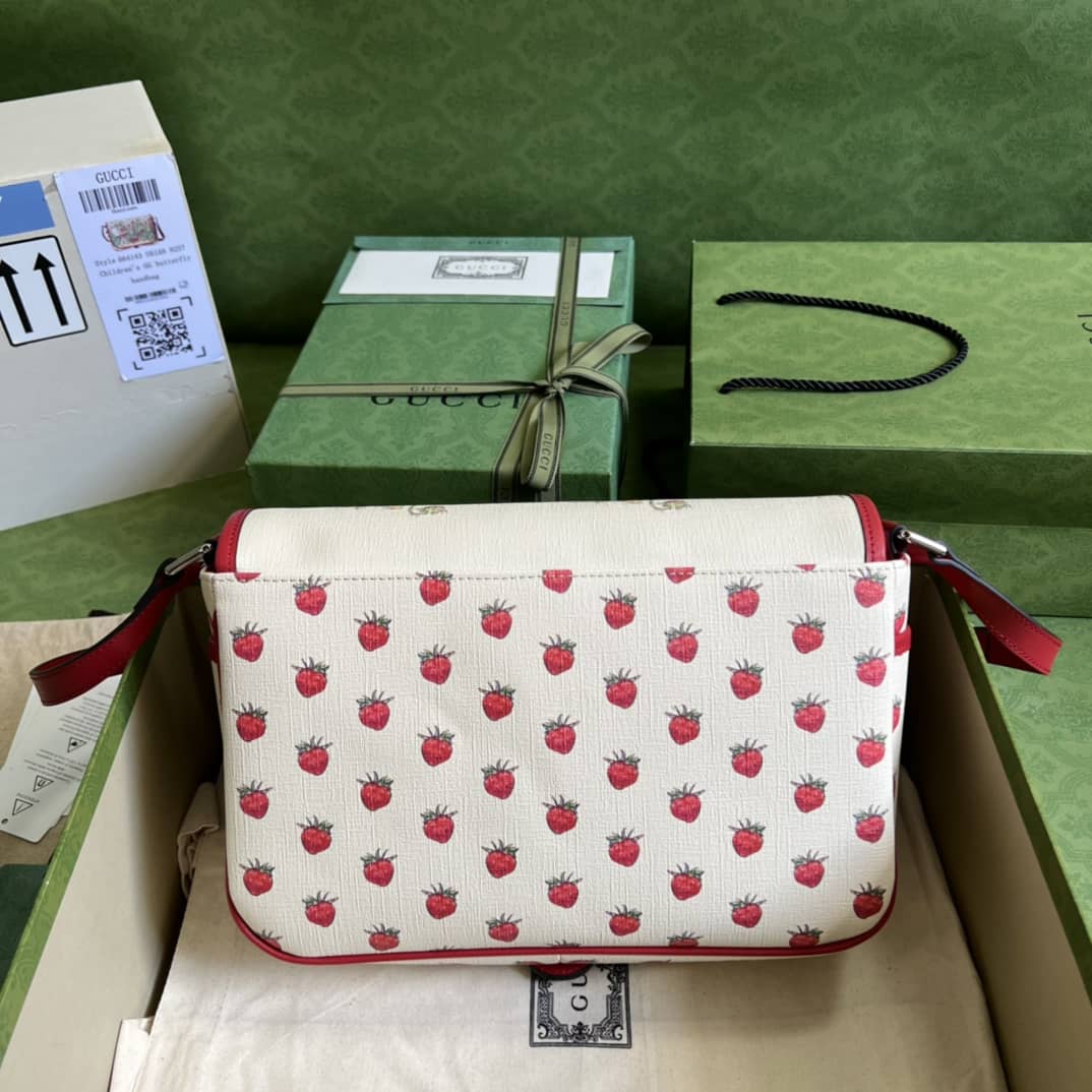 Best Replica Gucci Children Strawberry Fairy Print 664143 Replica Shoulder Bag - Colareps