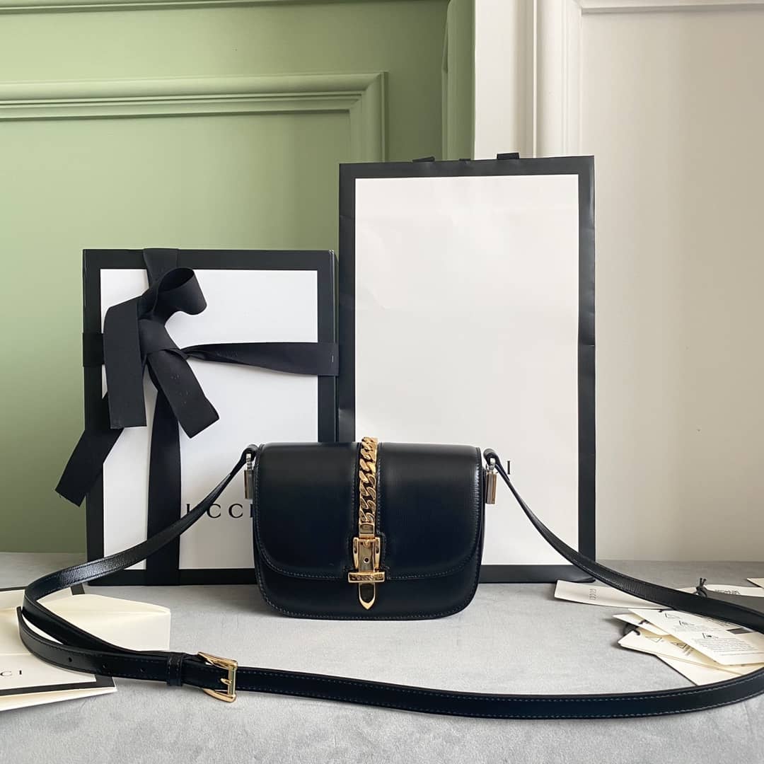 Best Replica Gucci Ladies Mini Sylvie Shoulder Bag Replica Black 615965 - Colareps