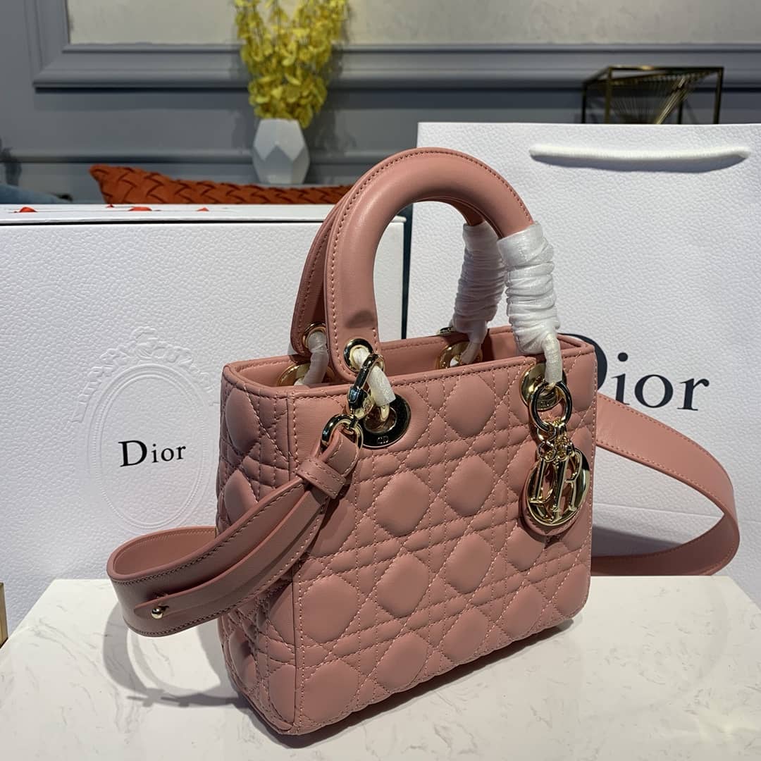 Best Replica Christian Dior Lady Dior 20CM Replica Bag - Colareps