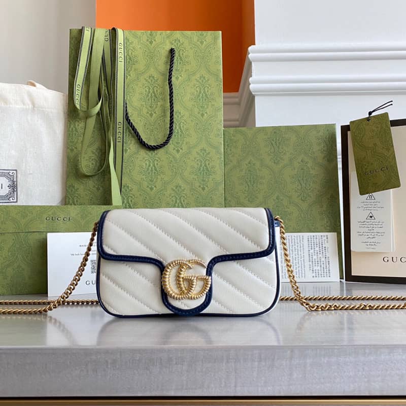 Best Replica Gucci GG Marmont Mini Matelasse Leather Shoulder Bag Replica White 574969 - Colareps