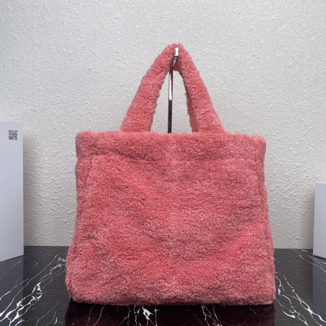 Best Replica Prada Raffia Tote Dupe Shearling Tote Shoulder Bag - Colareps