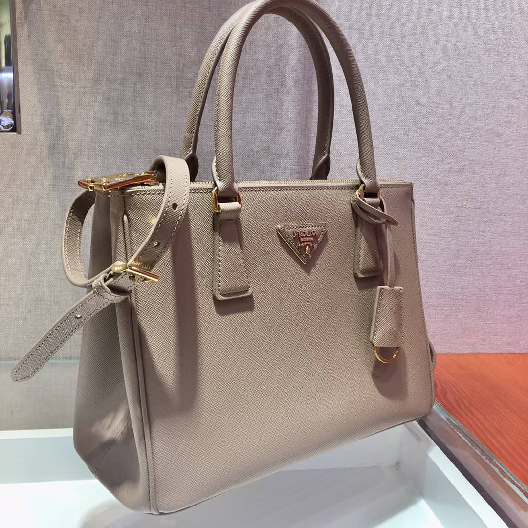 Best Replica Prada Saffiano Leather Galleria Replica Bag - Colareps