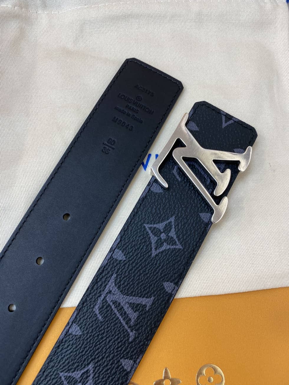 Best Replica Replica Louis Vuitton Buckle Belt 40mm - Colareps