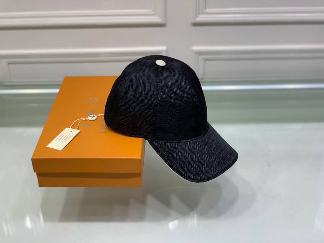 Best Replica Knockoff Louis Vuitton Logo Baseball Cap - Colareps