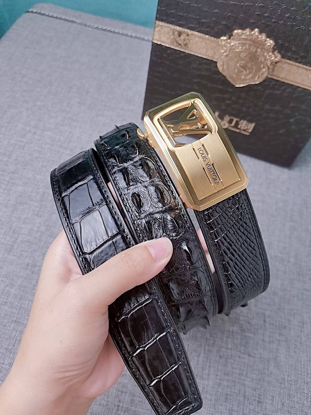 Best Replica Designer Louis Vuitton Classic Belt 34mm - Colareps