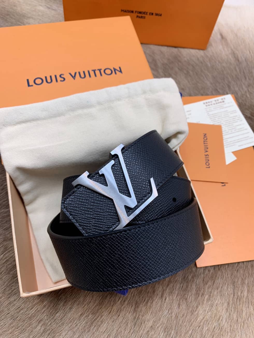 Best Replica 7 Star Louis Vuitton Leather Belt 40mm - Colareps