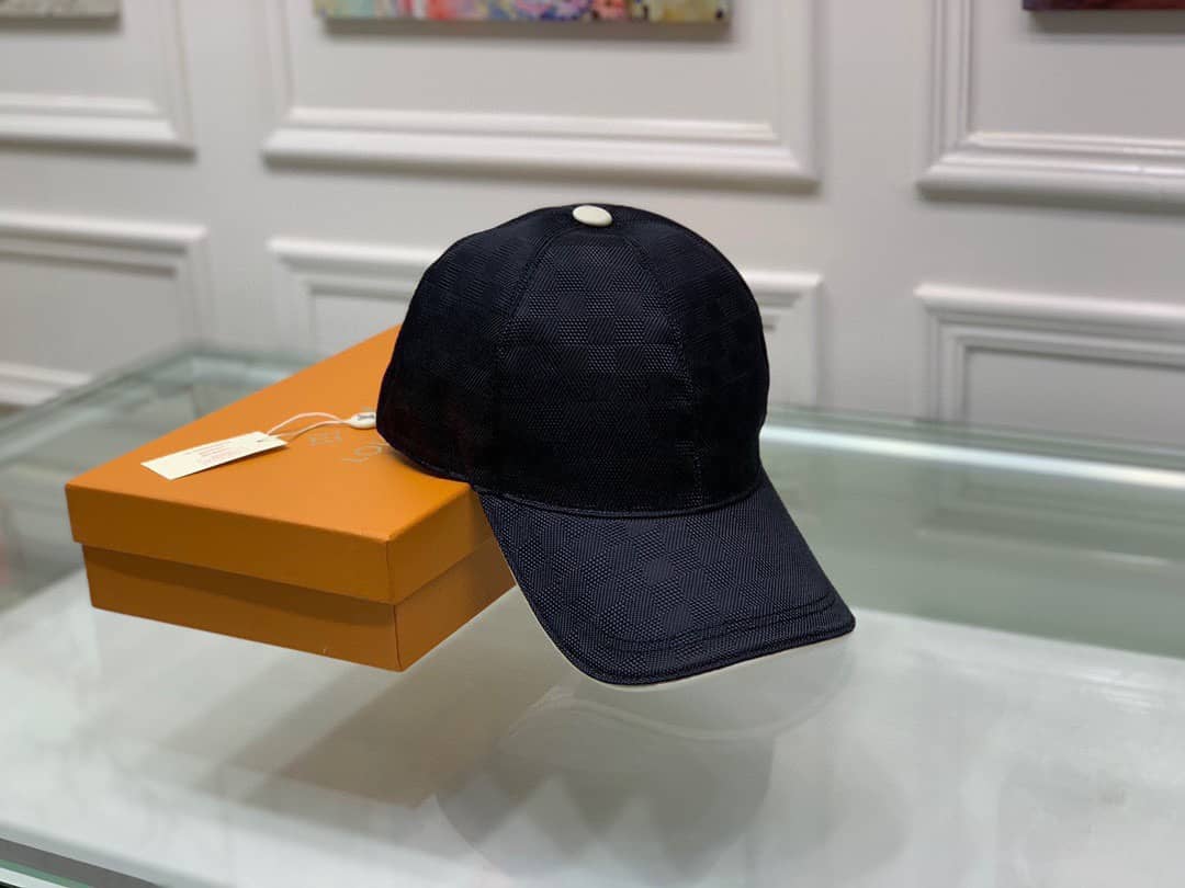 Best Replica Knockoff Louis Vuitton Logo Baseball Cap - Colareps