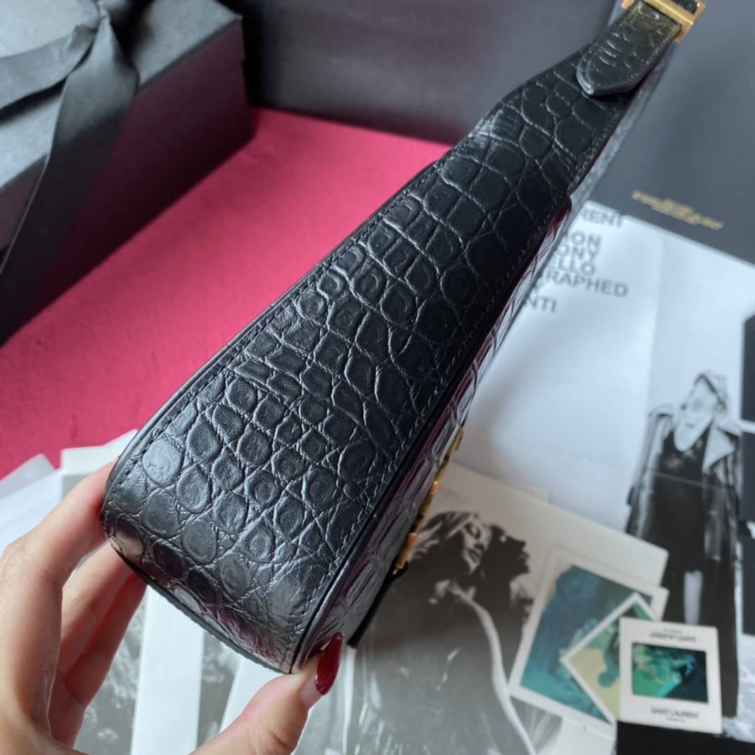 Best Replica YSL Dupes Bags Le 5  7 Smooth Leather Replica Hobo Bag - Colareps