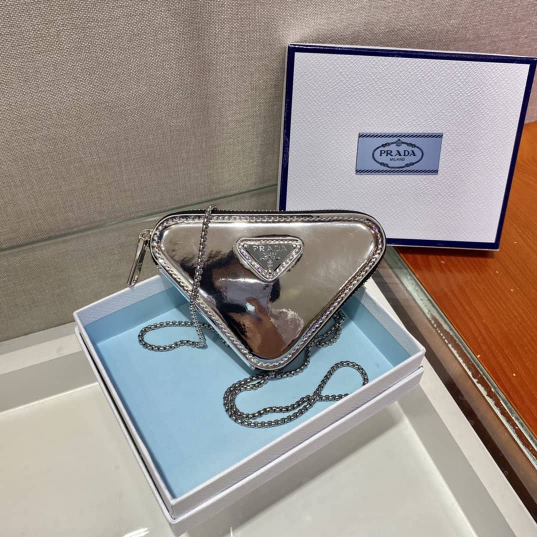 Best Replica Prada Leather Replica Coin Purse - Colareps