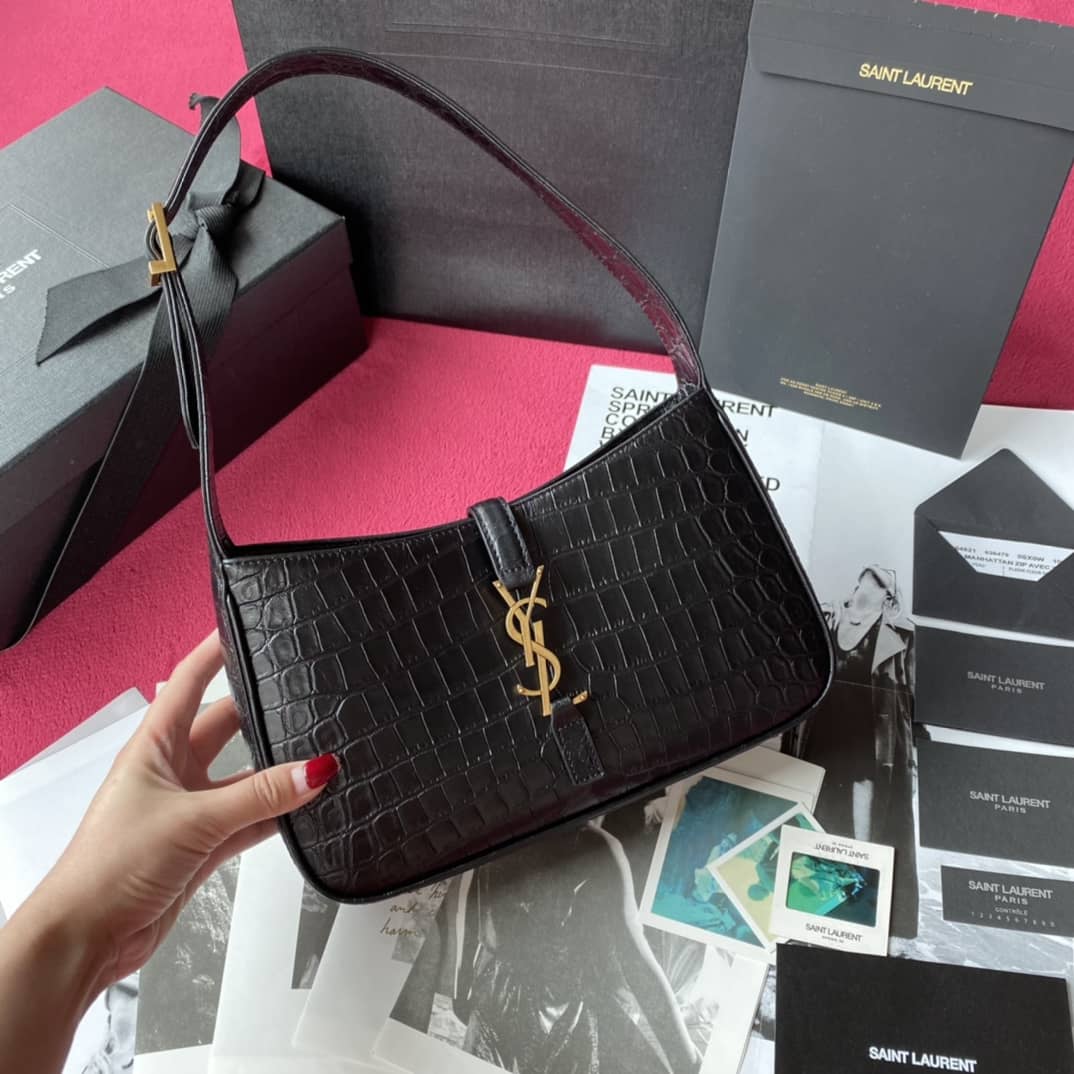 Best Replica YSL Dupes Bags Le 5  7 Smooth Leather Replica Hobo Bag - Colareps
