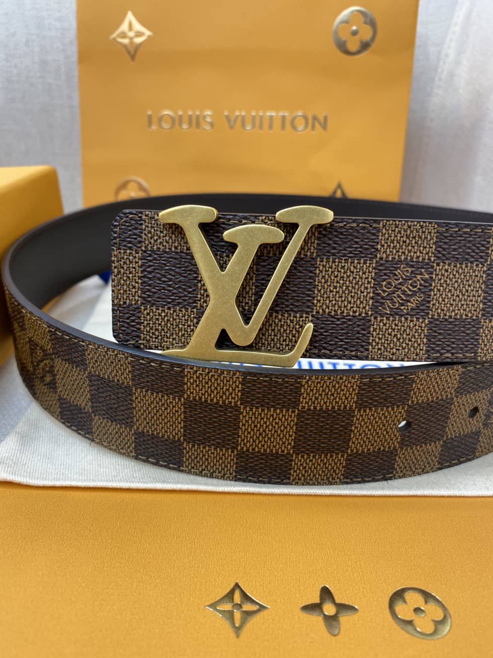 Best Replica Fake Louis Vuitton Logo Belt 40mm - Colareps