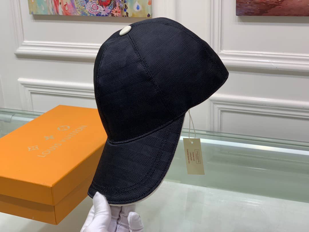 Best Replica Knockoff Louis Vuitton Logo Baseball Cap - Colareps