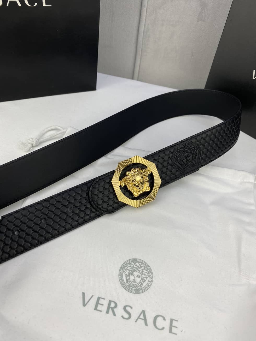 Best Replica Fashion Versace Classic AAA+ Belt 40mm - Colareps