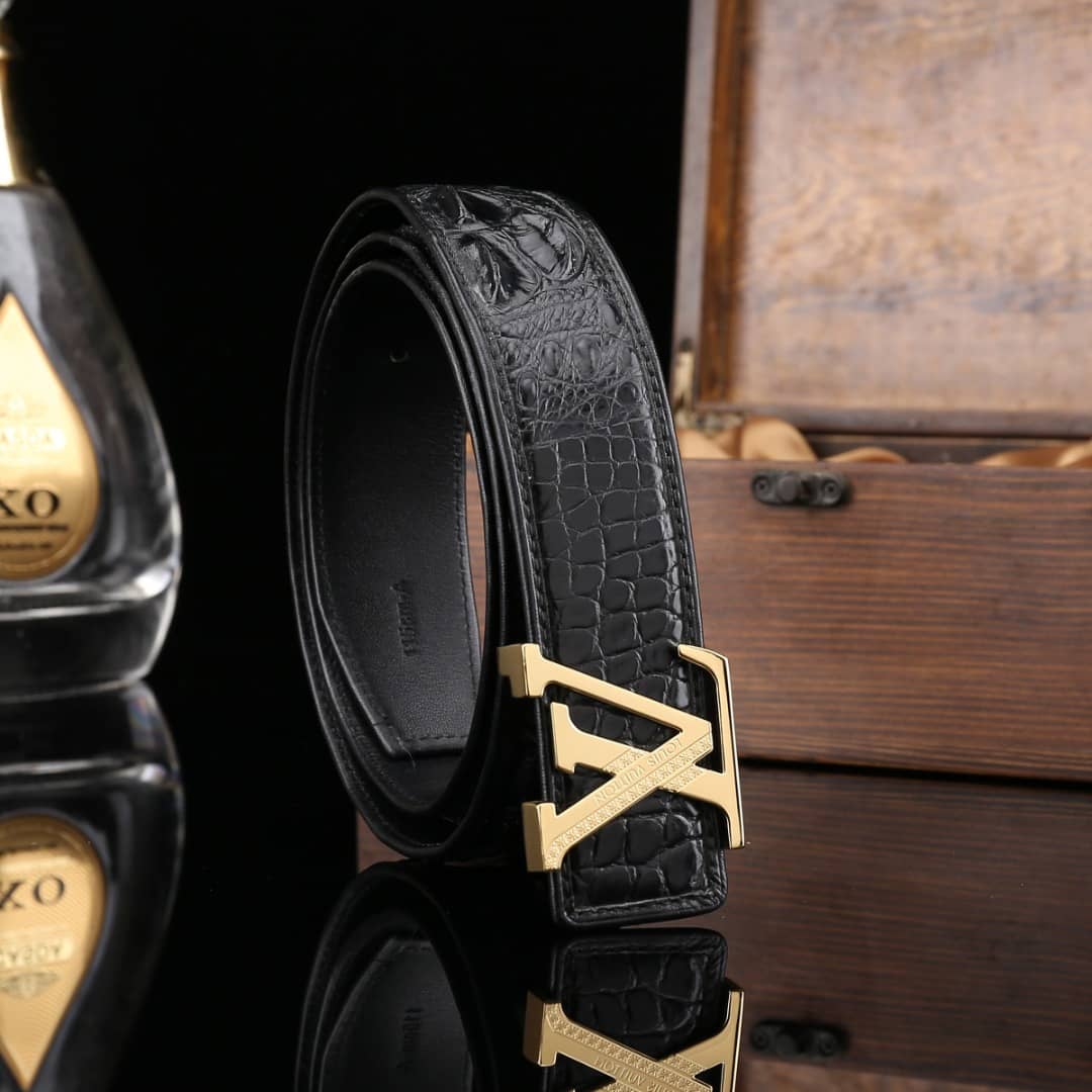 Best Replica Knockoff Louis Vuitton Logo Belt 38mm - Colareps