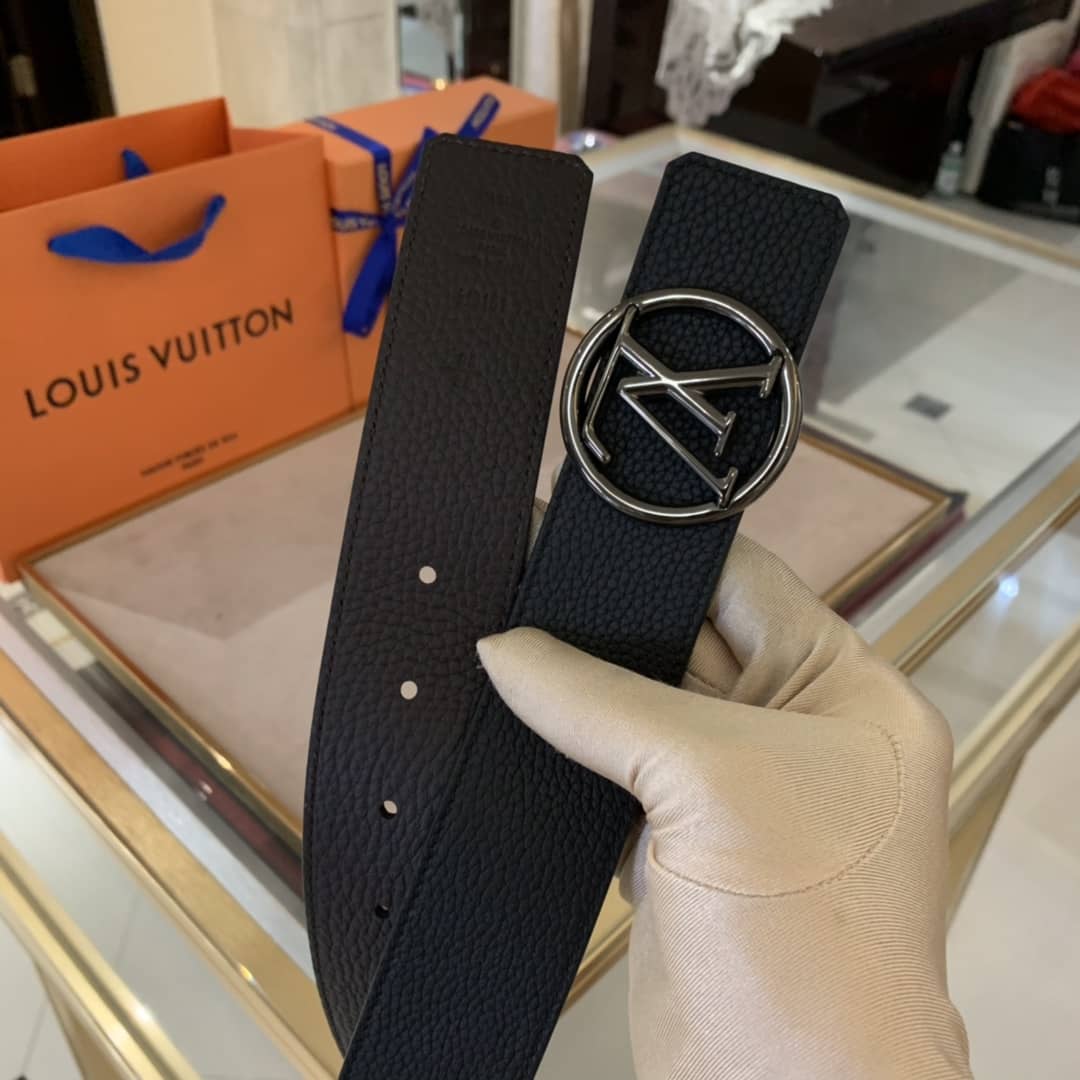 Best Replica Replica Louis Vuitton Belt Logo 40mm - Colareps