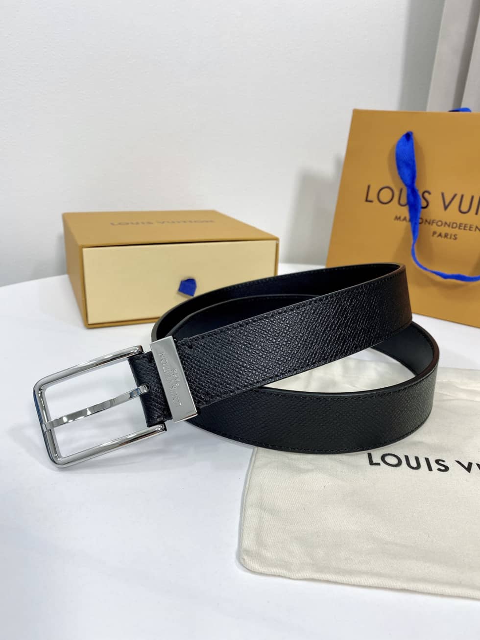 Best Replica Cheap Louis Vuitton Belt China 35mm - Colareps