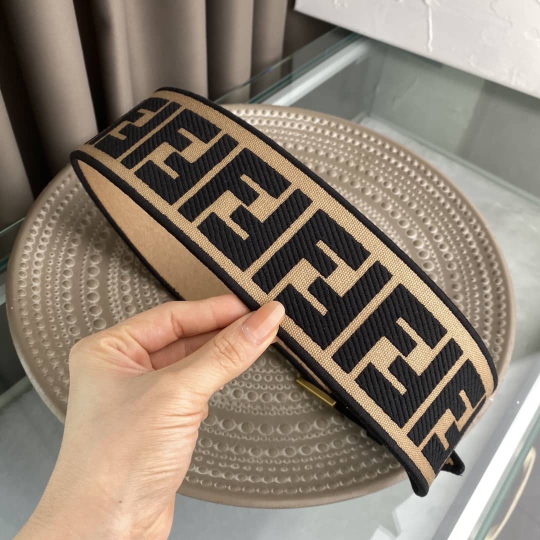 Best Replica Designer Fendi Classic Belt 60mm - Colareps