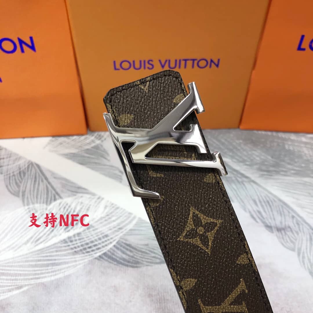 Best Replica Fake Louis Vuitton Logo Belt 40mm - Colareps