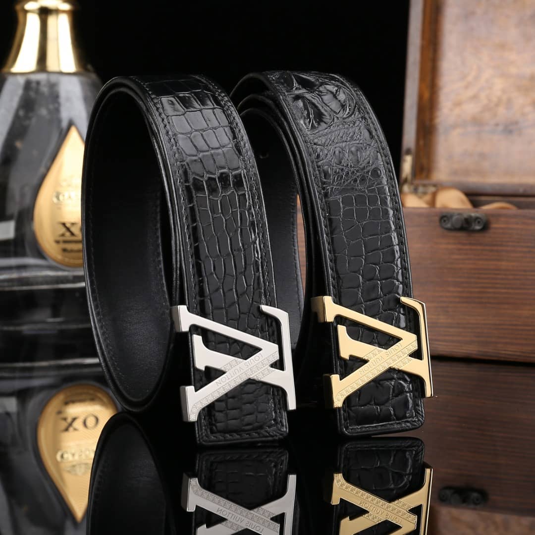 Best Replica Knockoff Louis Vuitton Logo Belt 38mm - Colareps