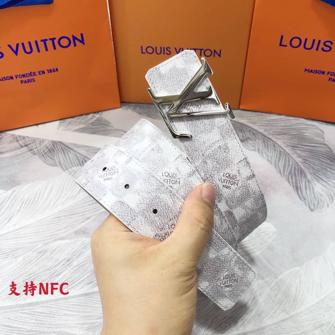 Best Replica 7 Star Louis Vuitton Leather Belt 40mm - Colareps