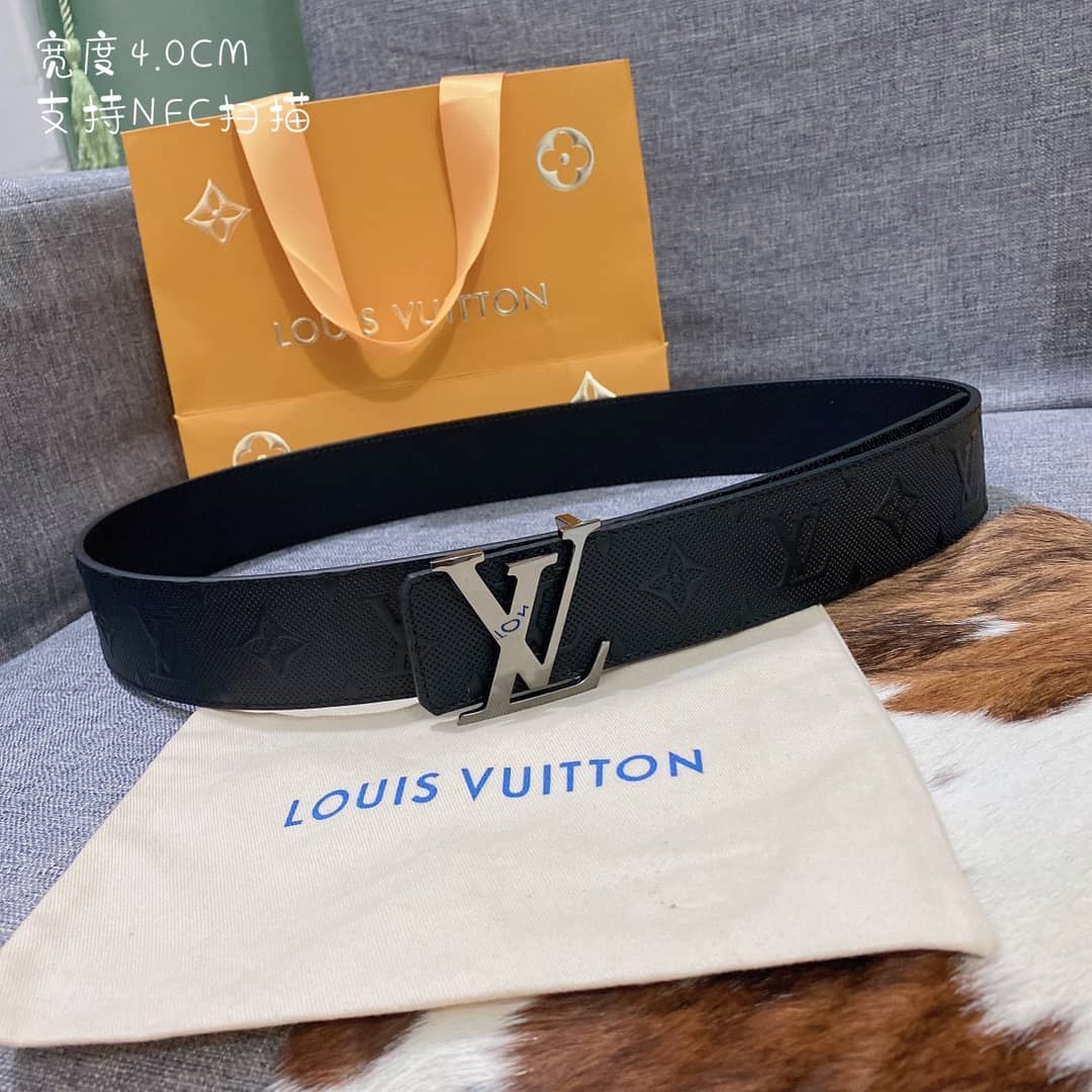 Best Replica Knockoff Louis Vuitton Logo Belt 40mm - Colareps