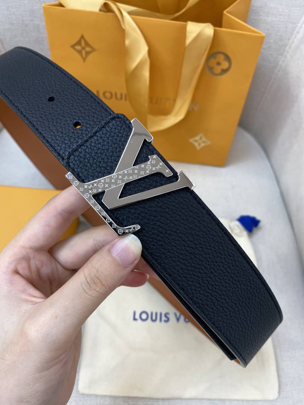 Best Replica Replica Louis Vuitton Belt Logo Sale - Colareps