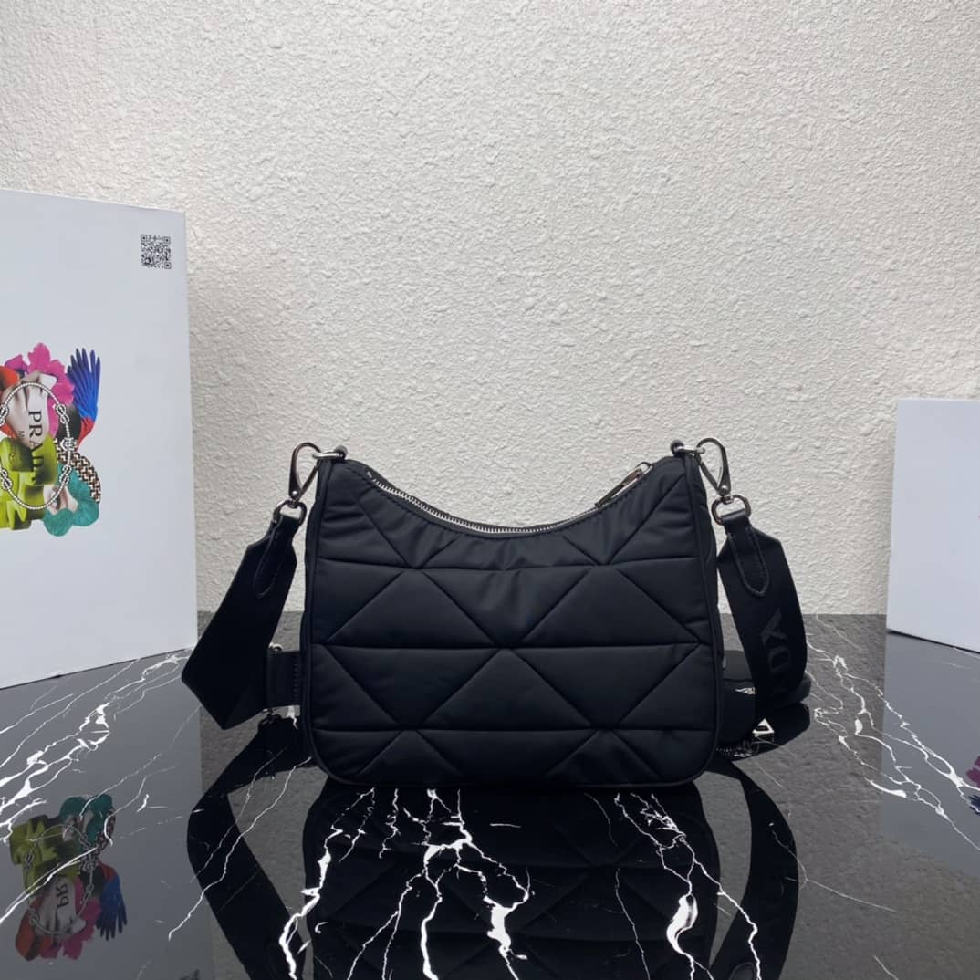 Best Replica Prada Re-Edition 2005 Replica Hobo Bag - Colareps