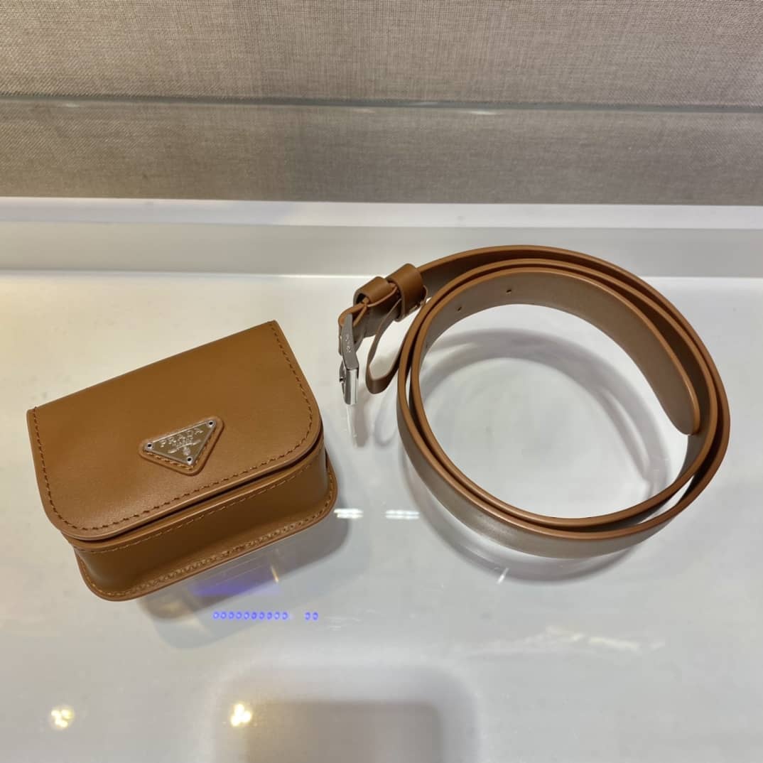 Best Replica Prada Womens Leather Belt With Pouch - Colareps