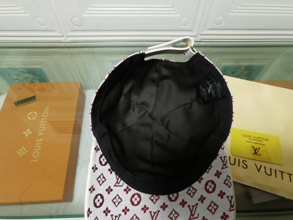 Best Replica Best Louis Vuitton Classic Baseball Cap - Colareps