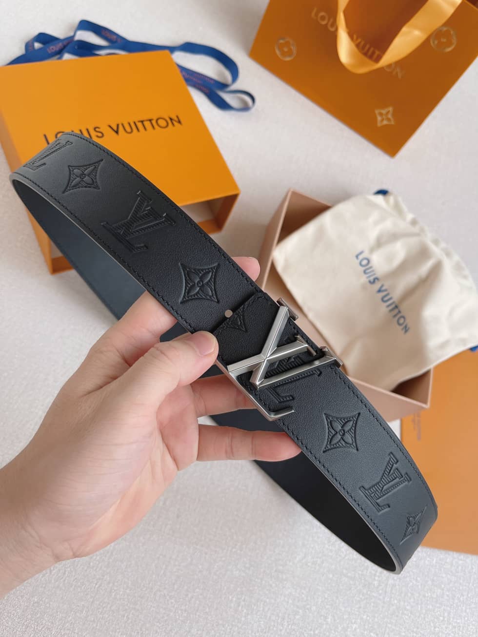 Best Replica Knockoff Louis Vuitton Logo Belt 40mm - Colareps