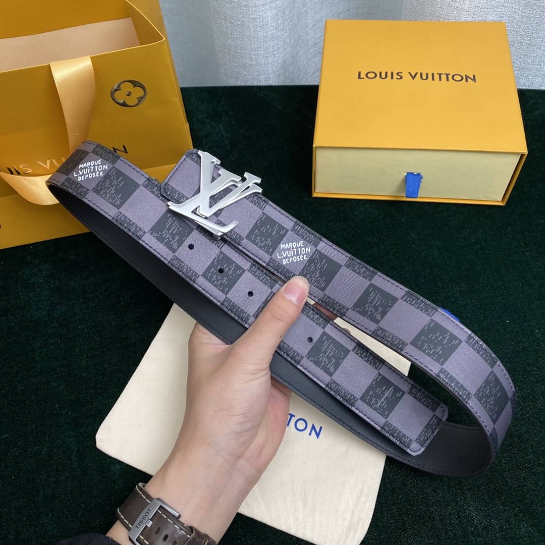 Best Replica Replica Louis Vuitton Belt Logo 40mm - Colareps