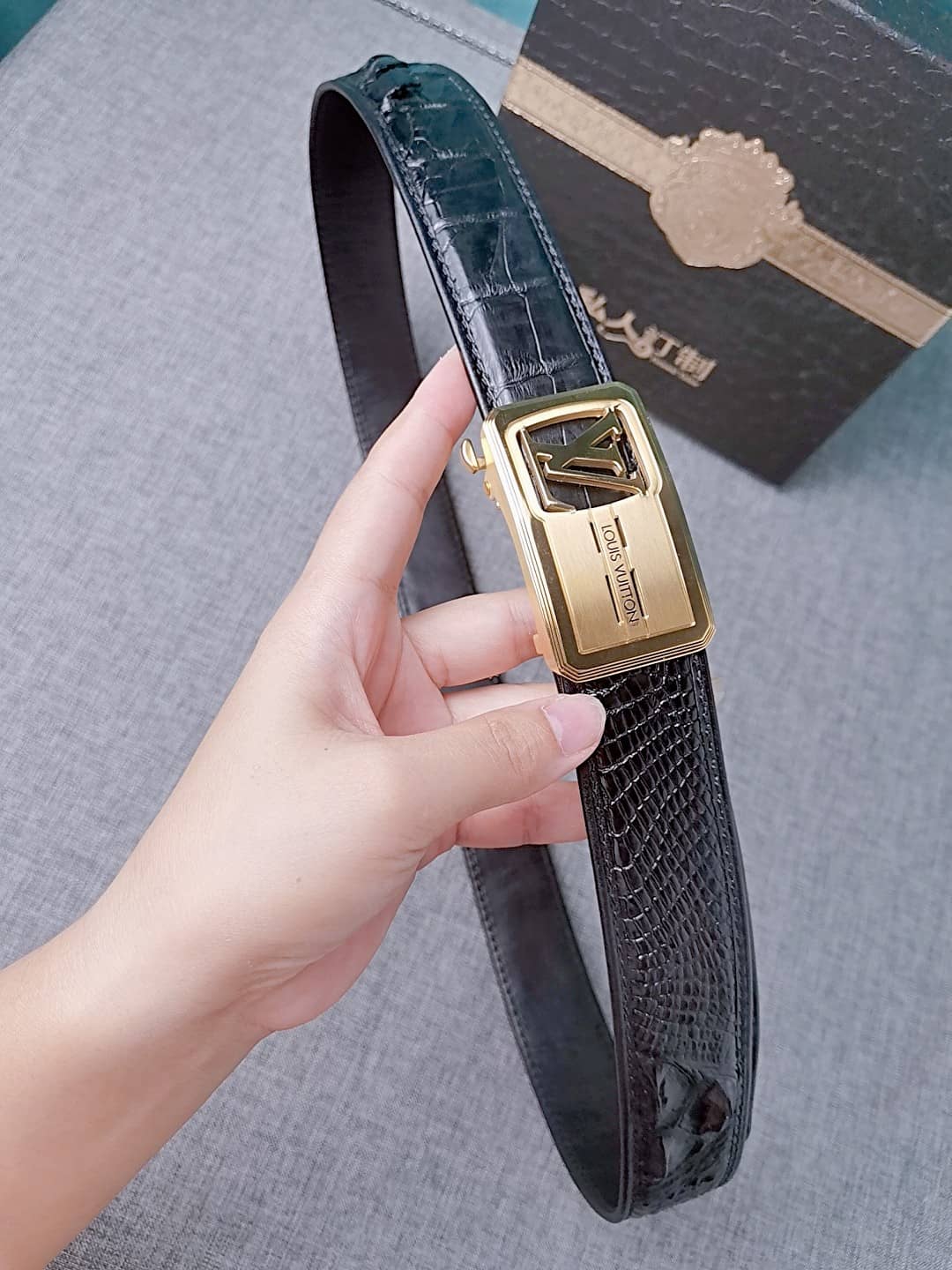 Best Replica Designer Louis Vuitton Classic Belt 34mm - Colareps