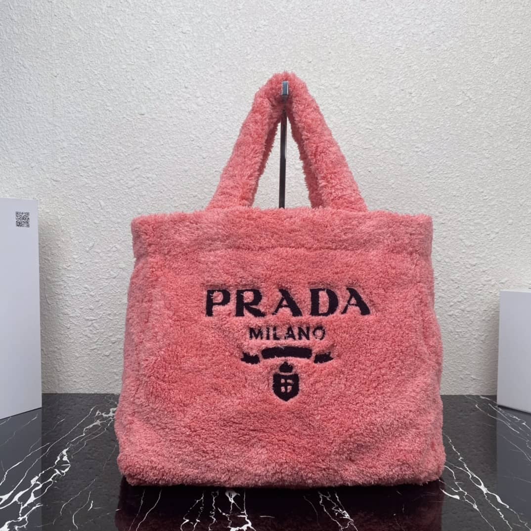Best Replica Prada Raffia Tote Dupe Shearling Tote Shoulder Bag - Colareps