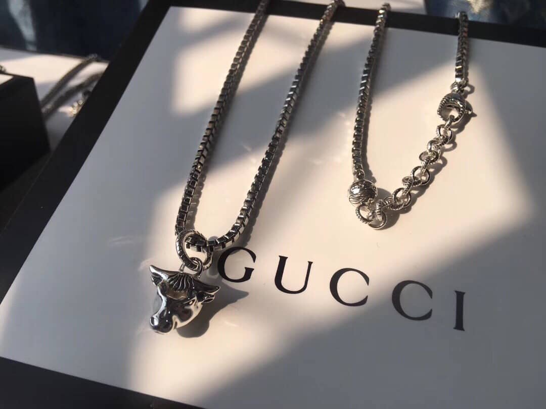 Best Replica Knockoff Gucci Logo Necklace - Colareps