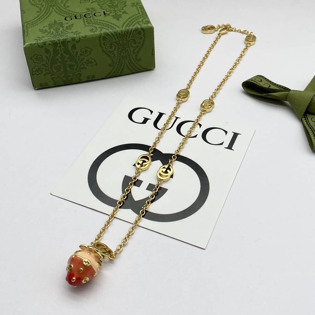 Best Replica Wholesale Gucci Logo Necklace - Colareps