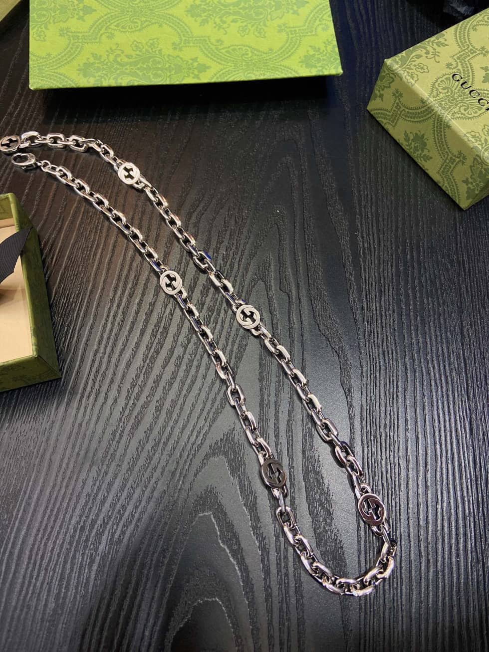 Best Replica Fake Gucci Logo Necklace - Colareps