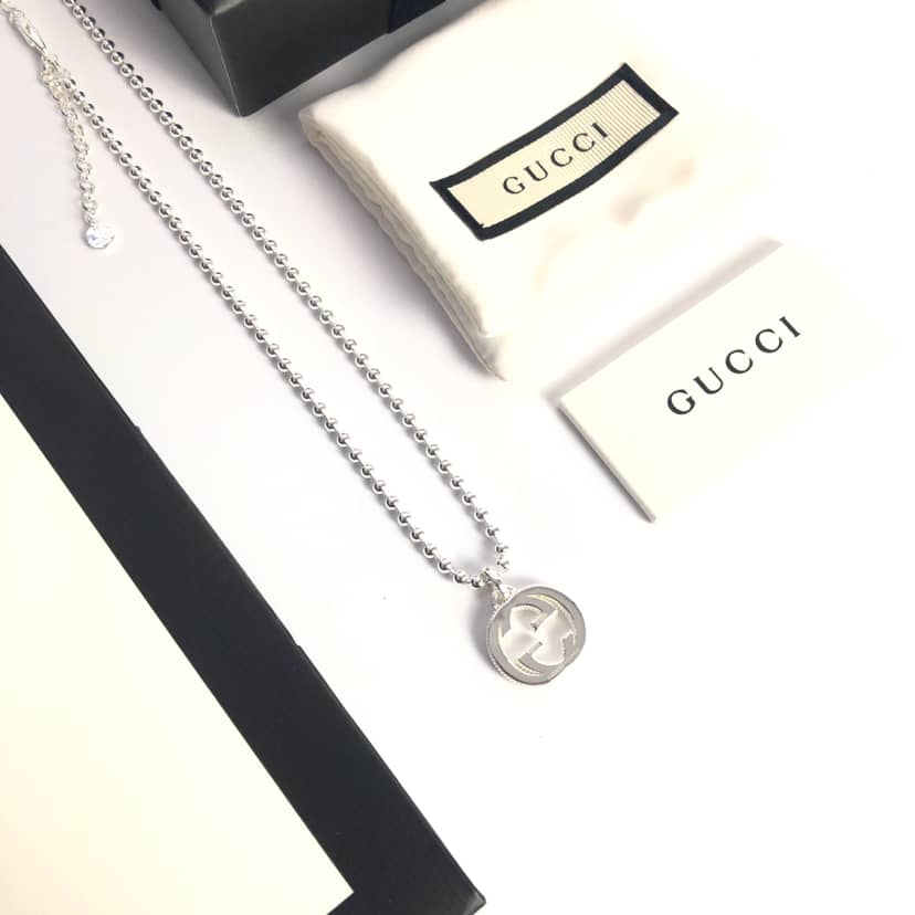 Best Replica Fake Gucci Logo Necklace - Colareps