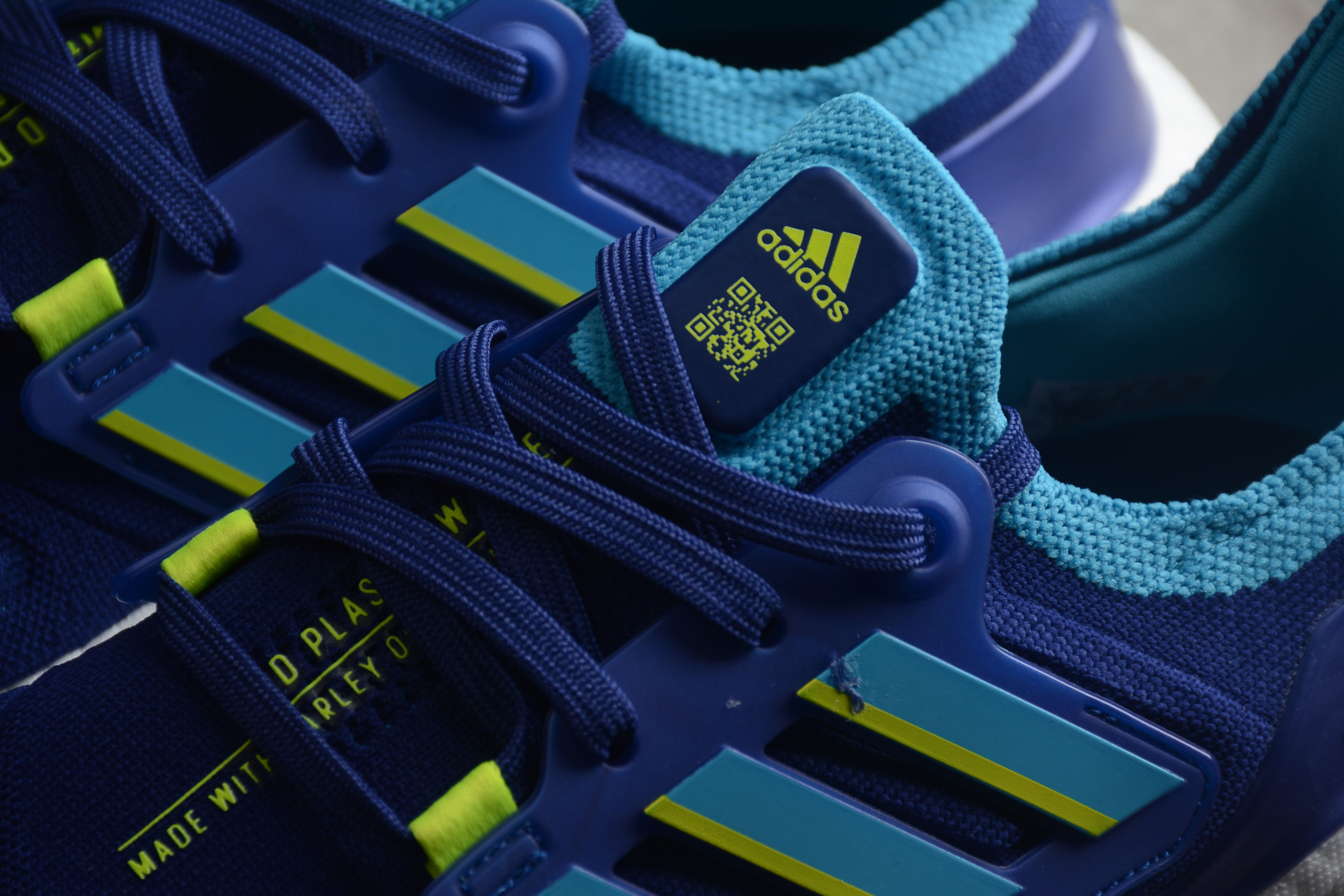 Best Replica adidas Ultra Boost 22 Legacy Indigo Sky Solar Yellow GX9333 - Colareps