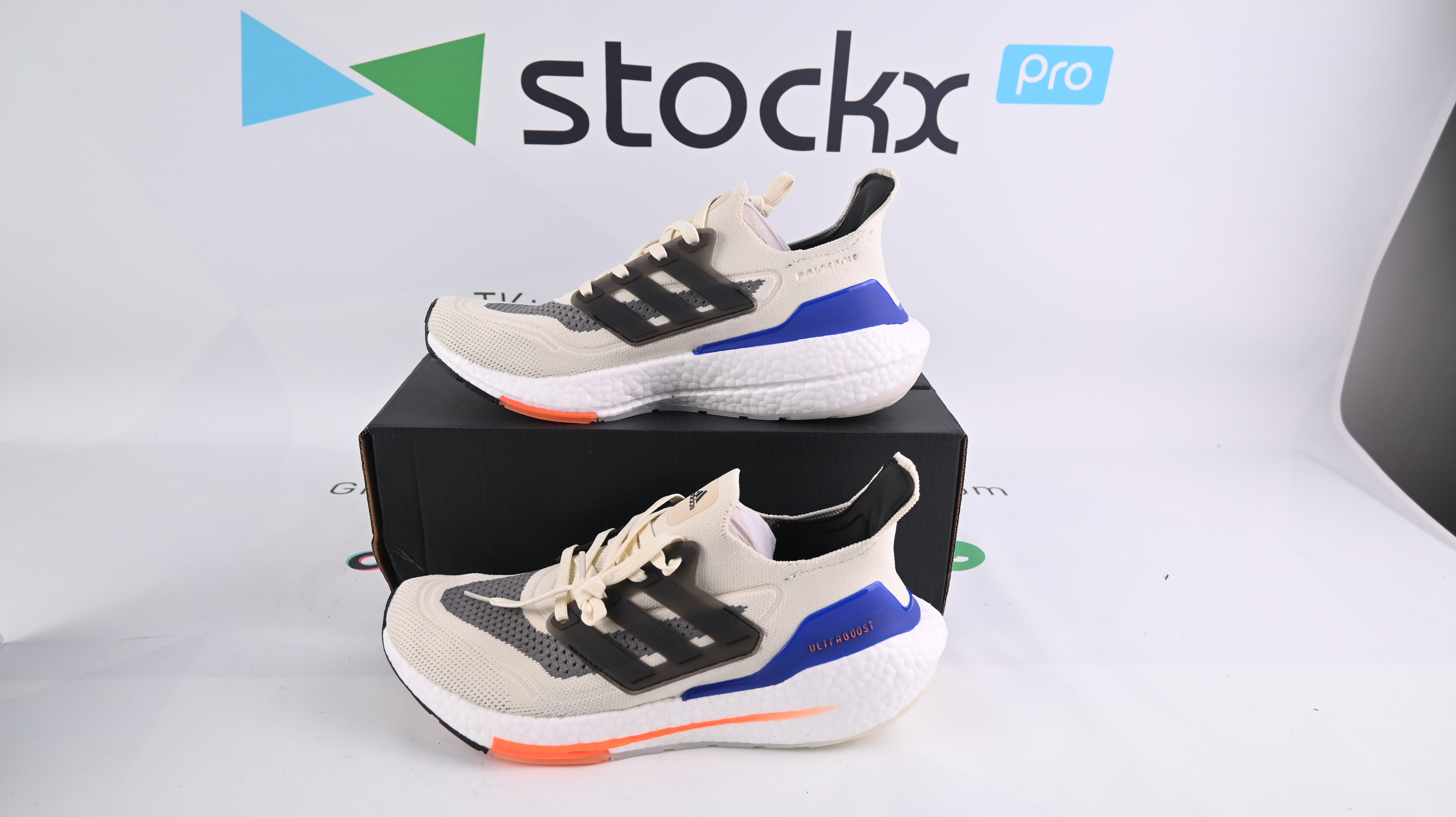 Best Replica adidas Ultra Boost 21 Wonder White Carbon S23869 - Colareps