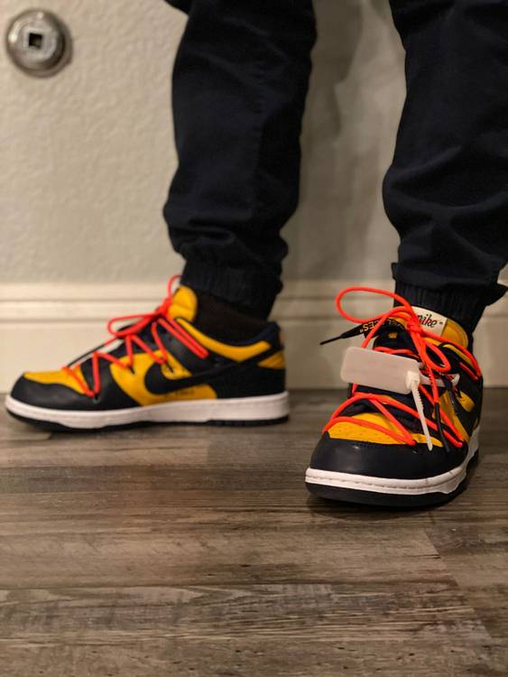 Best Replica Off-White x Dunk Low  University Gold  CT0856-700 - Colareps