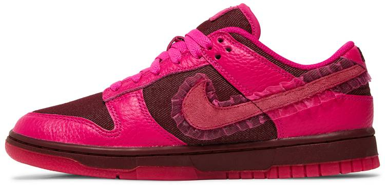 Best Replica Wmns Dunk Low  Valentine s Day  DQ9324-600 - Colareps