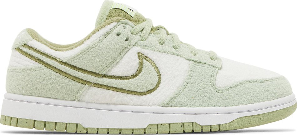 Best Replica Wmns Dunk Low SE  Fleece   Honeydew  DQ7579-300 - Colareps